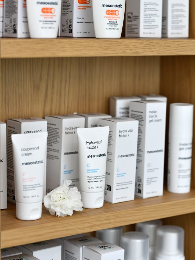 ✨ Mesoesteticin ihonhoitotuotteet löydät Firmistä!Firm Medical Span valikoimasta löytyy myös Mesoesteticin tehokkaat ihonhoitotuotteet, jotka on suunniteltu erilaisiin ihon tarpeisiin ja tavoitteelliseen kotihoitoon. 🤍Mesoesteticin tuotteissa yhdistyvät tehokkaat aktiiviaineet ja ihonhoidon asiantuntemus. Valikoimasta löytyy tuotteita esimerkiksi pigmenttimuutosten, epäpuhtauksien, ikääntymisen merkkien ja kuivuuden hoitoon.Oikein valitut ihonhoitotuotteet ovat tärkeä osa ihon kokonaisvaltaista hoitoa ja auttavat tukemaan klinikkahoitojen tuloksia myös kotona.✨ Kaipaatko apua tuotteiden valintaan? Tule Firmille – autamme löytämään juuri sinun ihollesi sopivat tuotteet ja rakentamaan toimivan kotihoidon.Klinikkahoitojen rinnalle – tehokasta ihonhoitoa myös kotiin. 🤍#firmmedicalspa #mesoestetic #ihonhoito #ihonhoitotuotteet #kotihoito